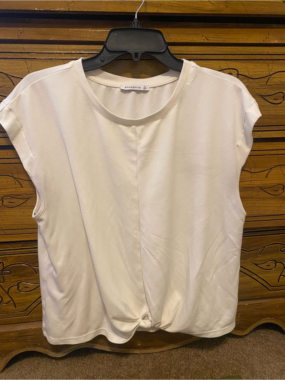 Staccato Cream Short-Sleeve Twist-Front Tee